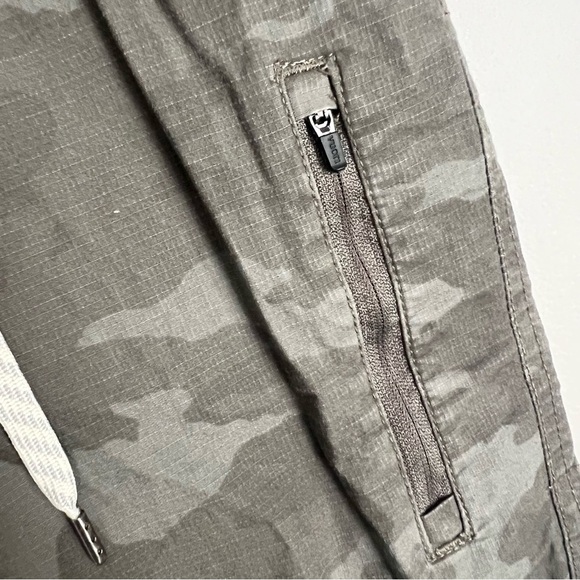Vuori Ripstop Pants Camo Organic Cotton - Picture 4 of 6
